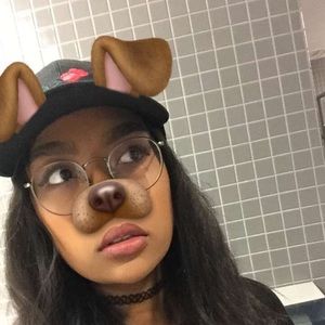 Meet your Posher, Tessa