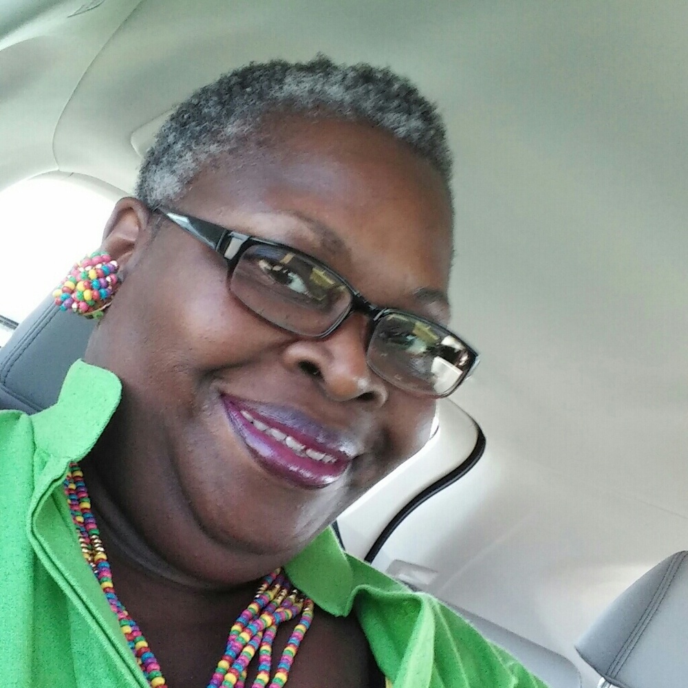 Meet your Posher, Glenda