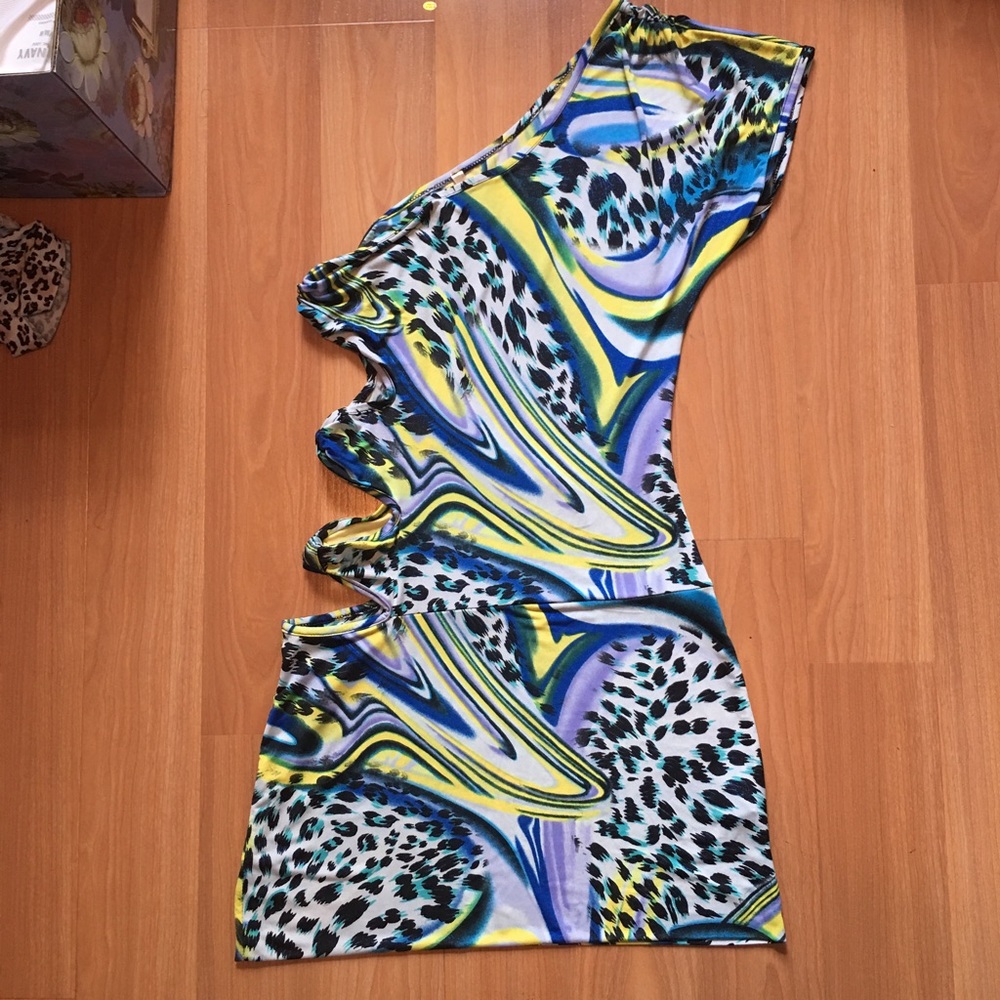 LAST CALL • Sexy 1 Shoulder Side Tie Dress • M