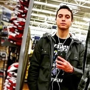 Meet your Posher, Brandon