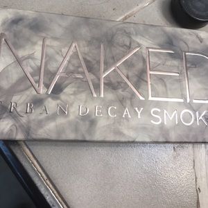 Urban Decay Naked Smoky