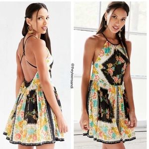 Urban Outfitters Ecote Bonita Floral Print Dress