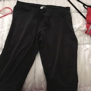 Black Capri leggings