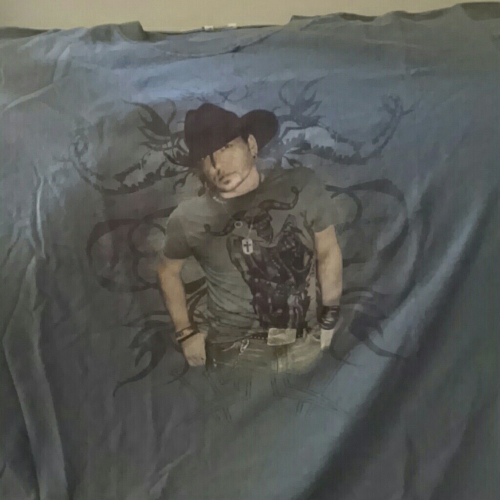 Jason Aldean t-shirt