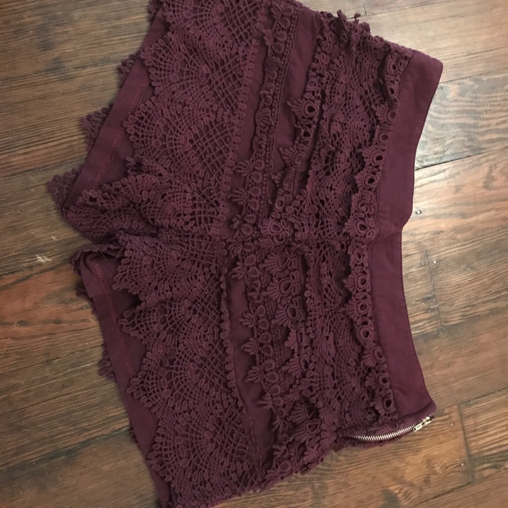High waisted Lace Shorts