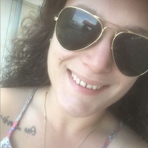 Meet your Posher, Kassandra