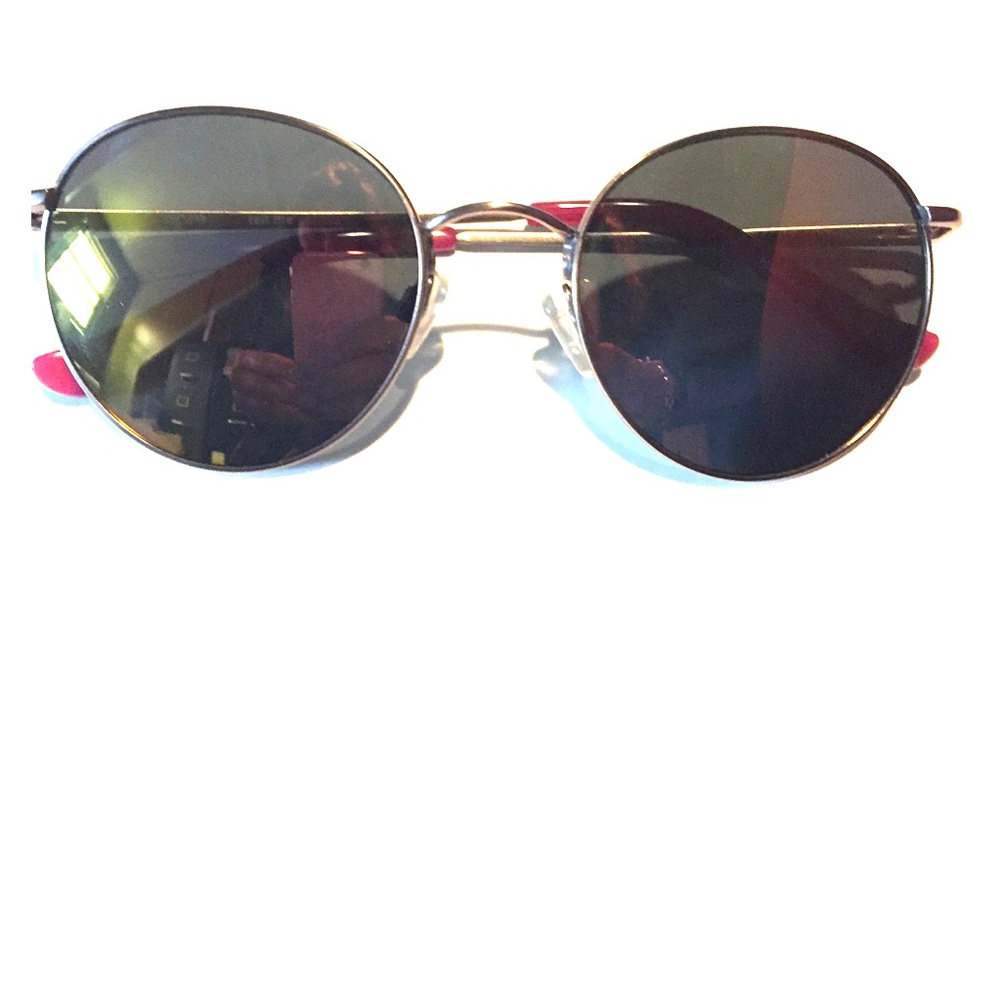NWOT Round frame Kensie frame