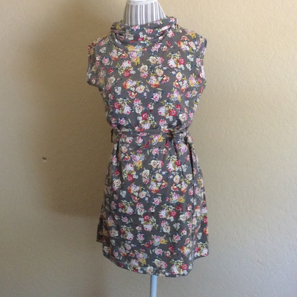 Gray High Collar Sleeveless Floral Mini Dress