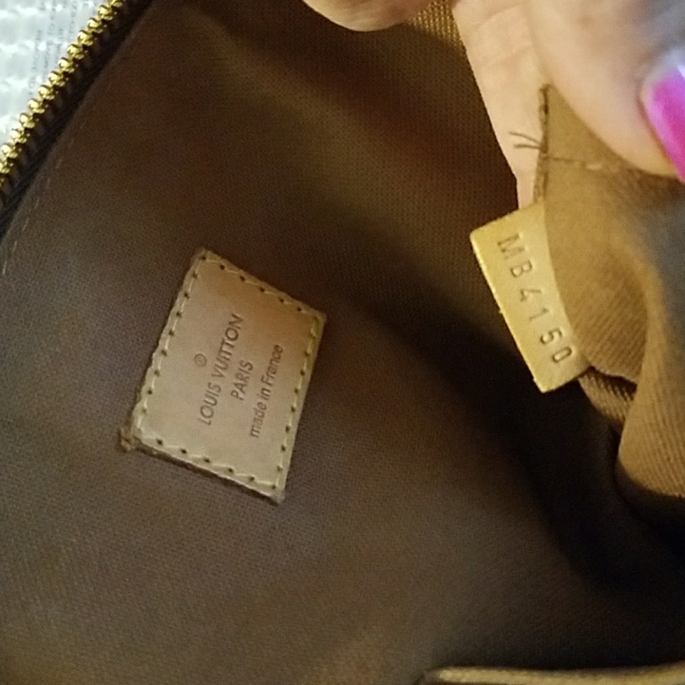 Louis Vuitton Tivoli GM in EUC - Picture 7 of 8