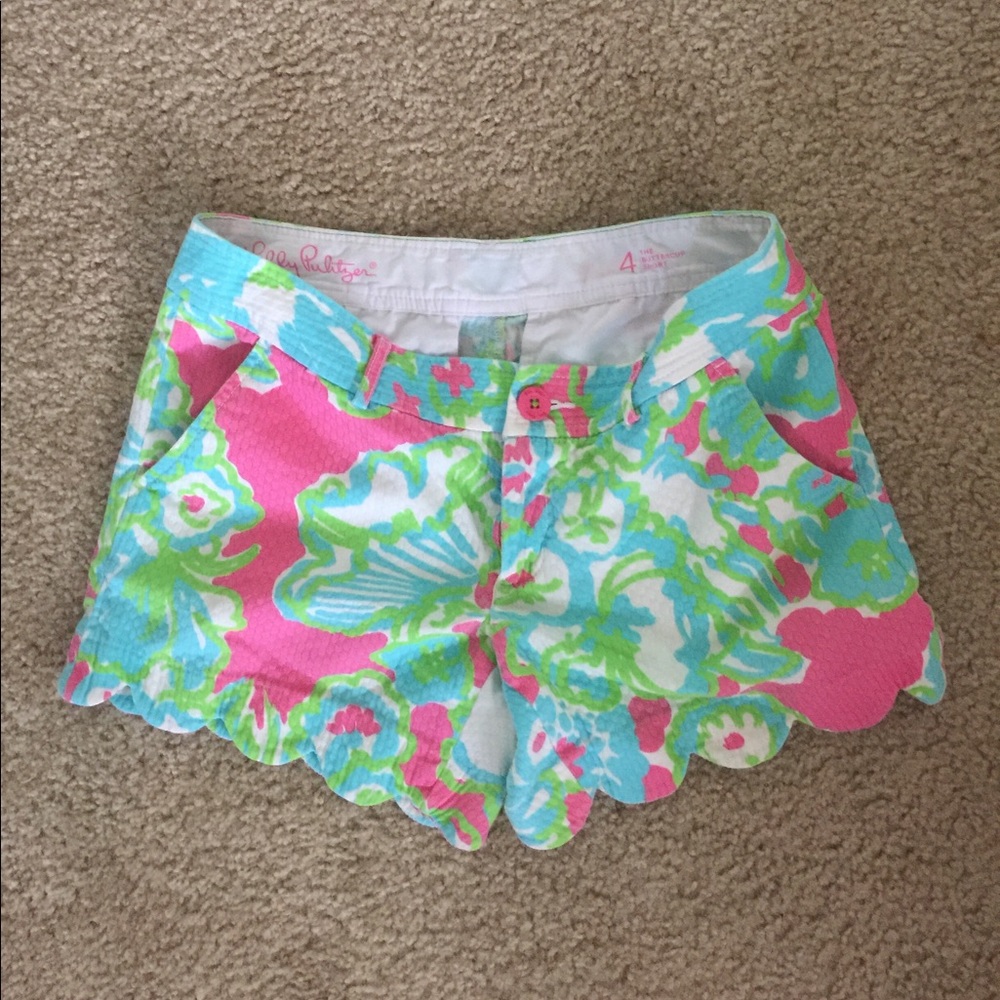 Lilly Pulitzer buttercup short size 4