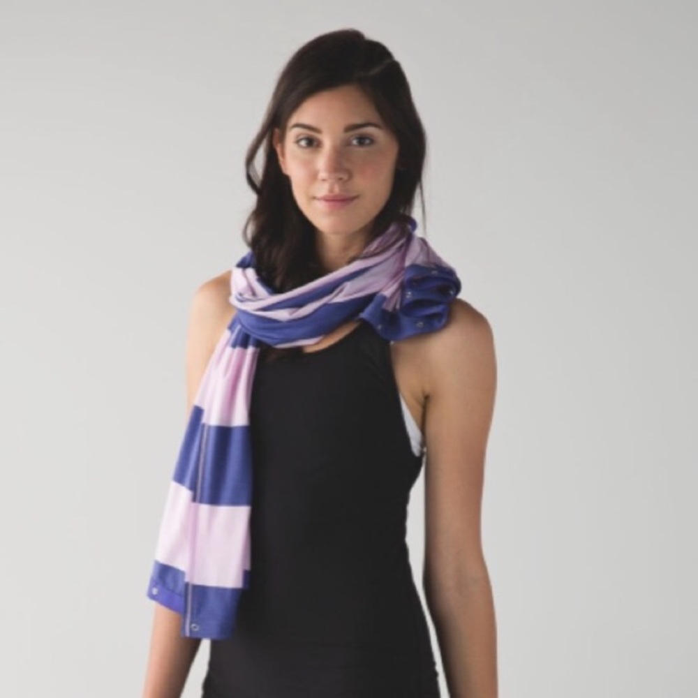 Lululemon Vinyasa Scarf Bold Stripe Grape Pink