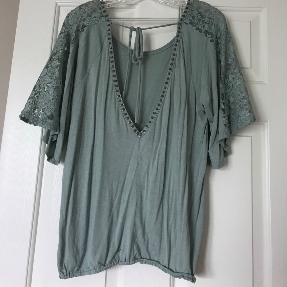 BKE boutique shirt