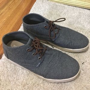 Toms chukka sneakers
