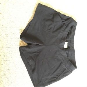 Maternity shorts