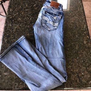 Big Star Casey, Low Rise flare