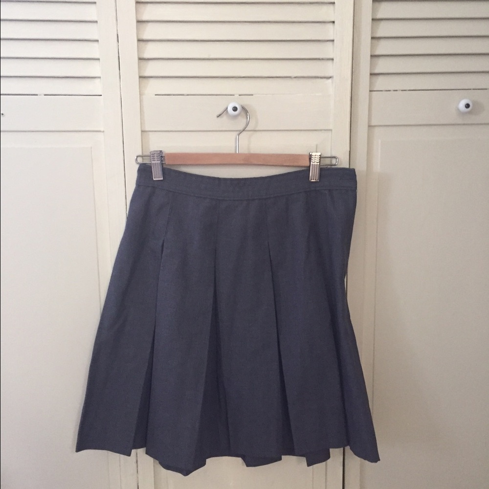 Dennis Uniform gray pleated skirt, Girls 14