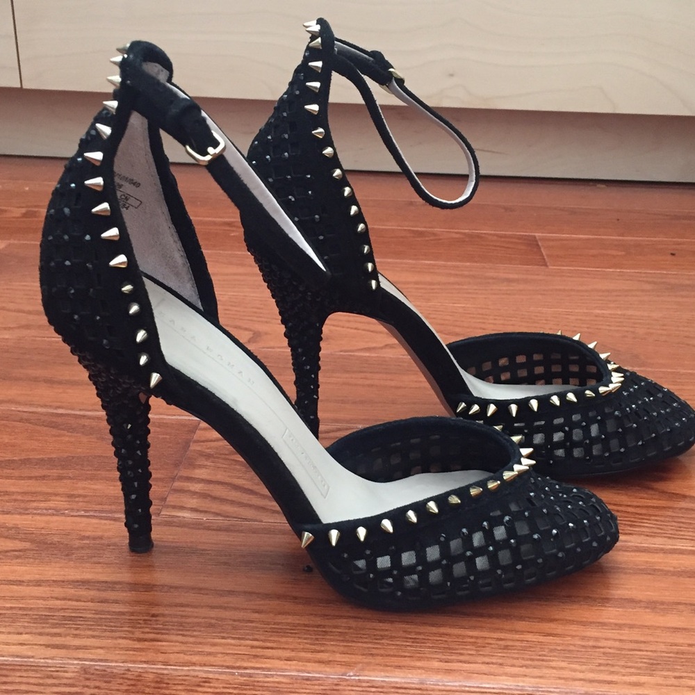 Zara Black Heels size 6