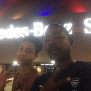 Meet your Posher, Larron