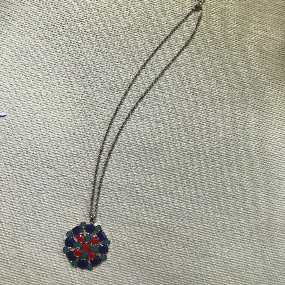 Pendant necklace