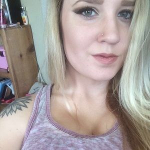 Meet your Posher, Meagan