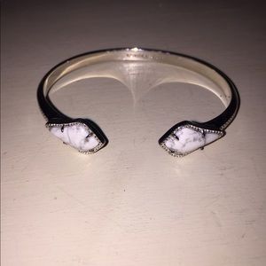 Kendra Scott Silver Bracelet in white/grey marble