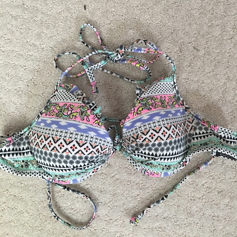 victoria's secret underwire bikini top