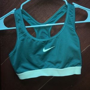 Nike Dry-Fit Sports Bra