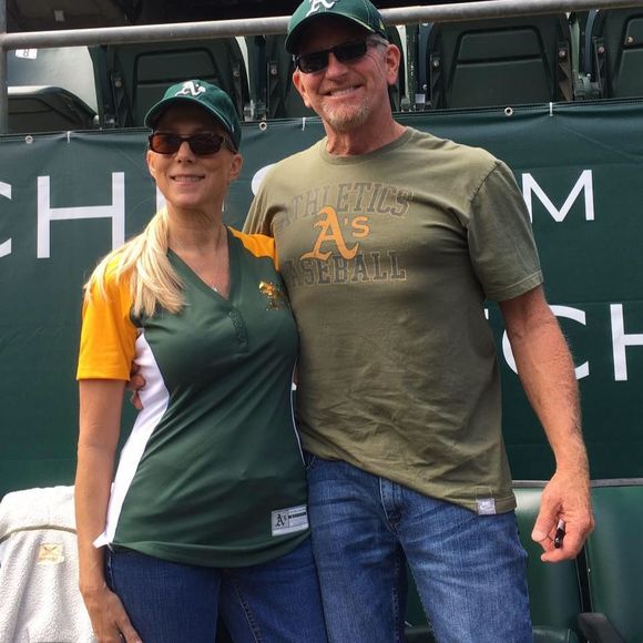 Meet your Posher, Lisa - Picture 1 of 1