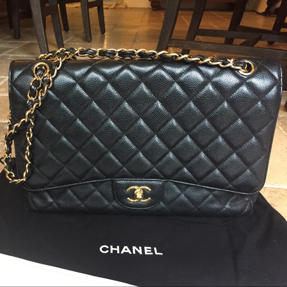 Chanel black caviar maxi bag!!