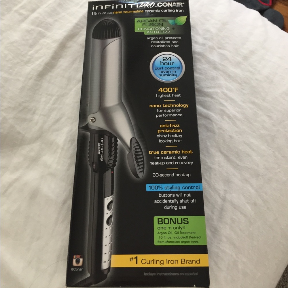 Brand New Infiniti Pro ConAir 1.5 in curling iron
