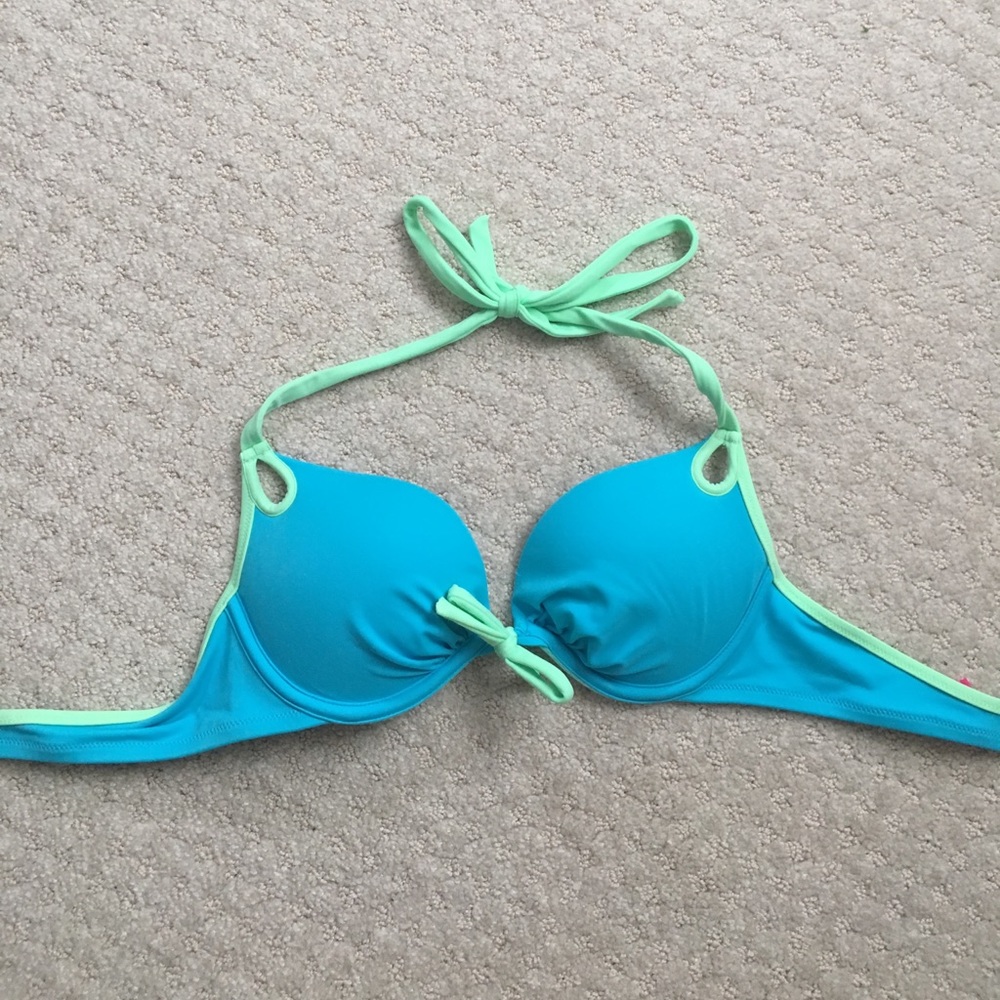 Victoria's Secret push-up underwire bikini top