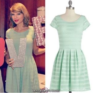 Exact!!! Taylor Swift ModCloth Mint Dress