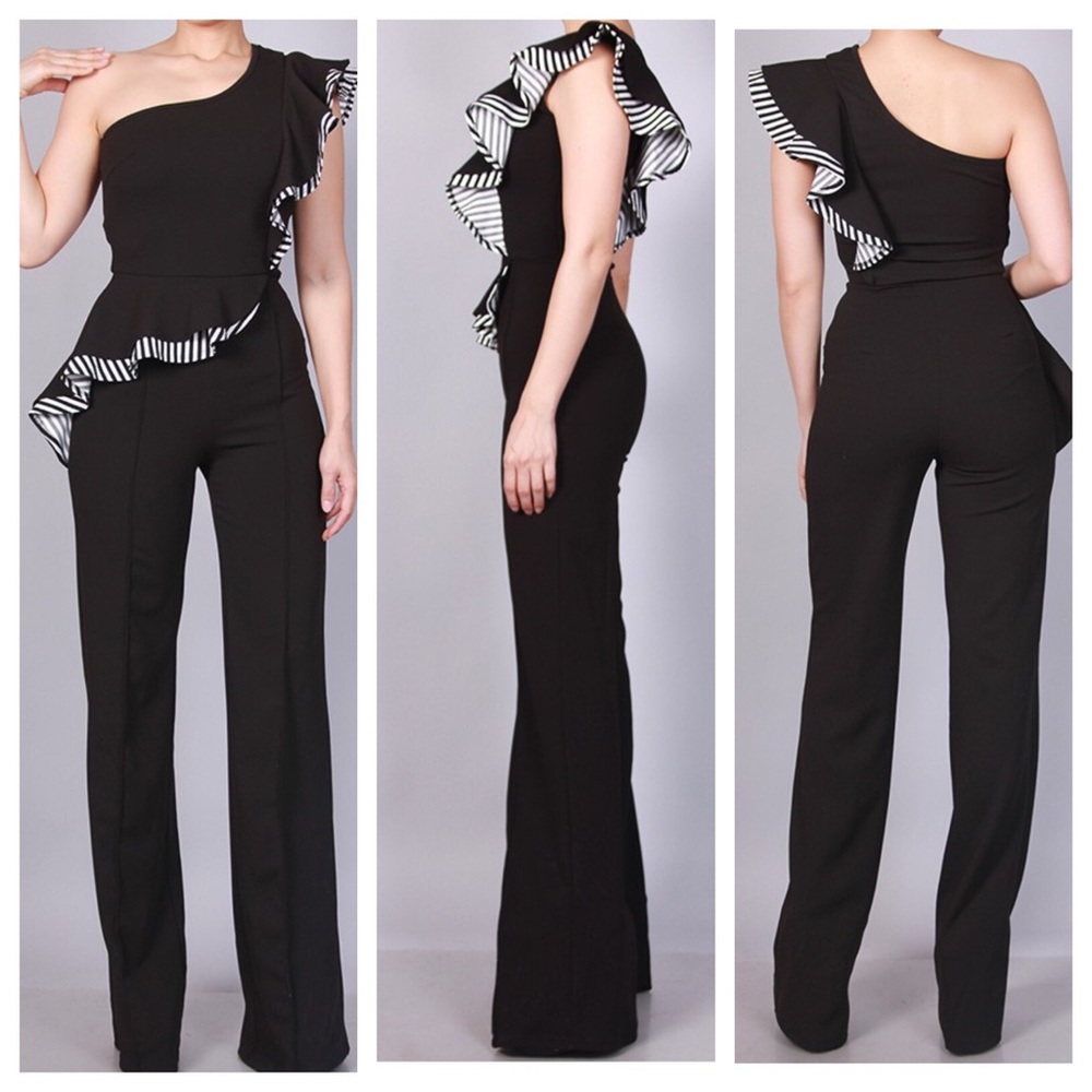 Black one shoulder jumpsuit - Picture 1 of 1