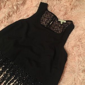 BLACK MONTEAU CROP TOP