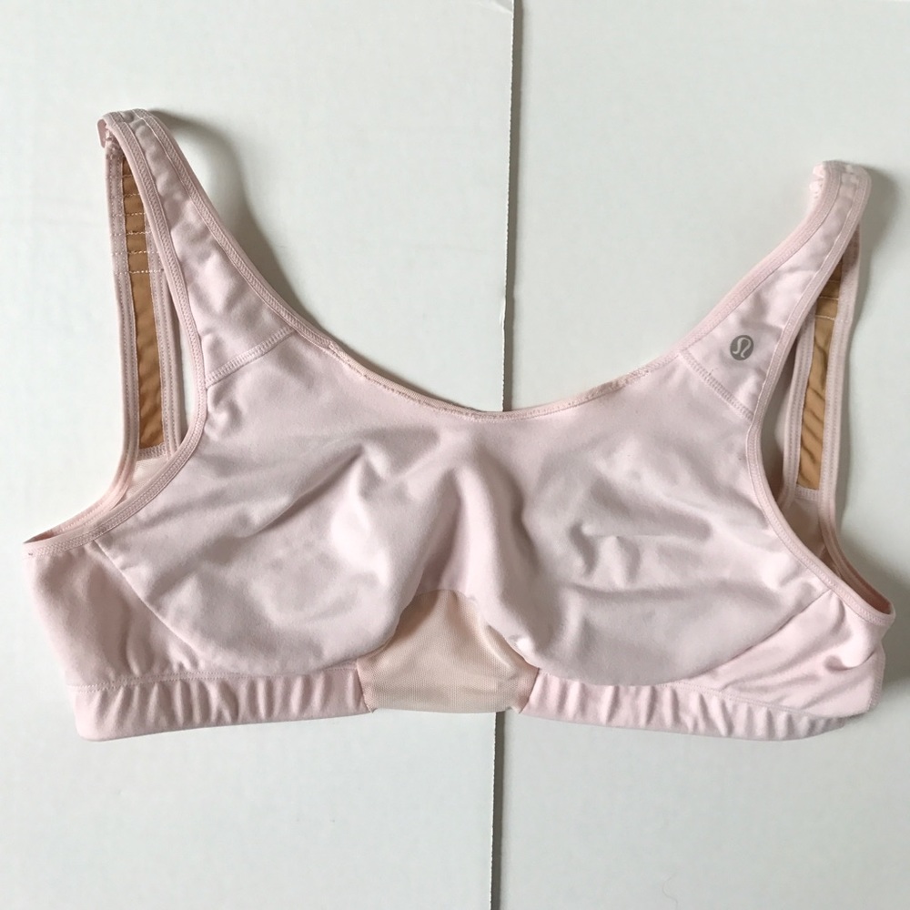Lululemon Bra 36C light pink