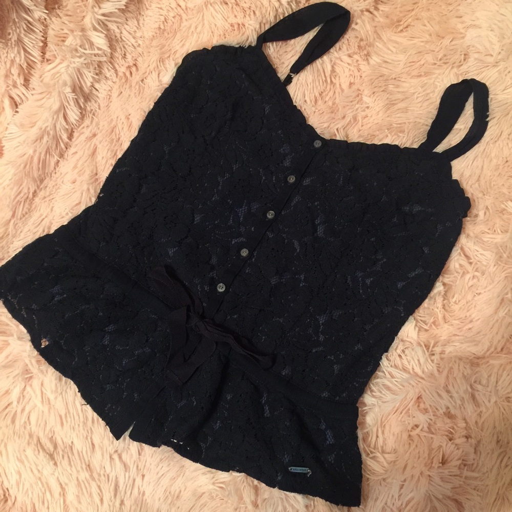 NAVY BLUE HOLLISTER TOP