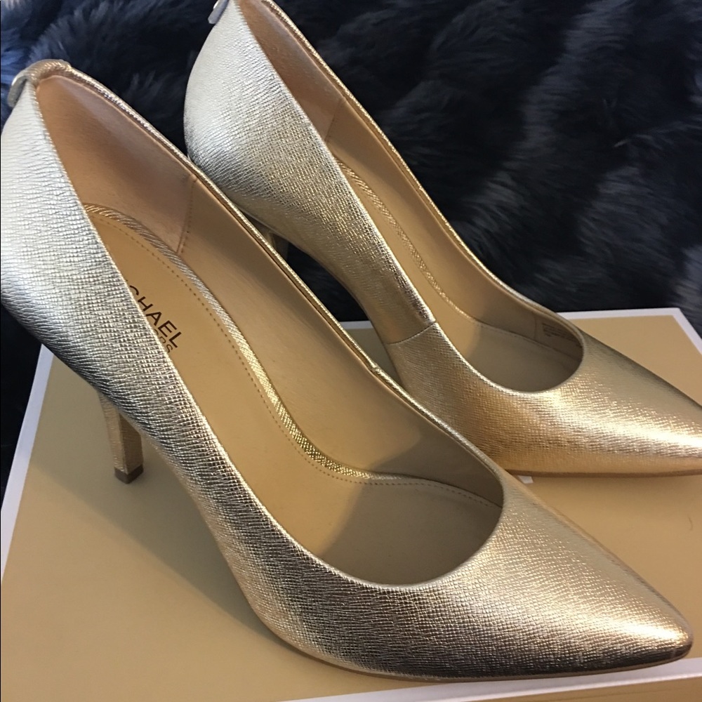 Michael Kors Metallic Saffiano Leather Pump