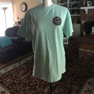 Adorable light green tshirt!