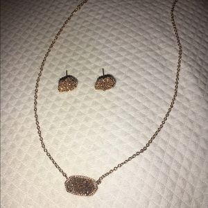 Kendra Scott necklace and earring set