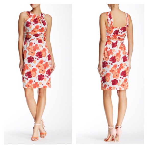 Adrianna Papell Dresses & Skirts - Adrianna Pepell halter ruched waist sheath dress