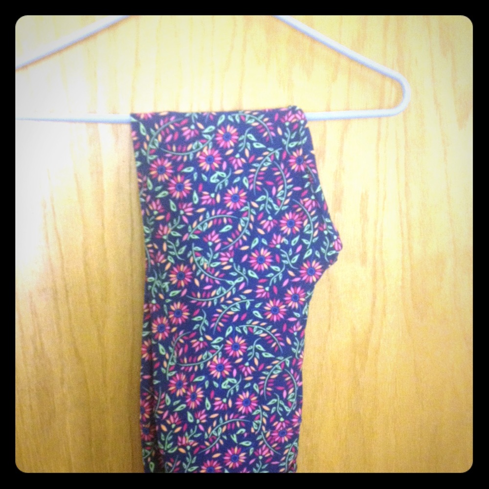 LuLaRoe OS New Never Worn Leggings