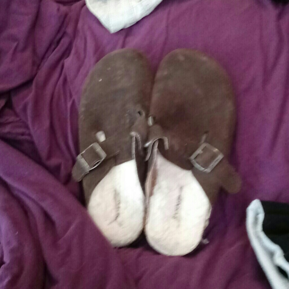 Bear paw sandals