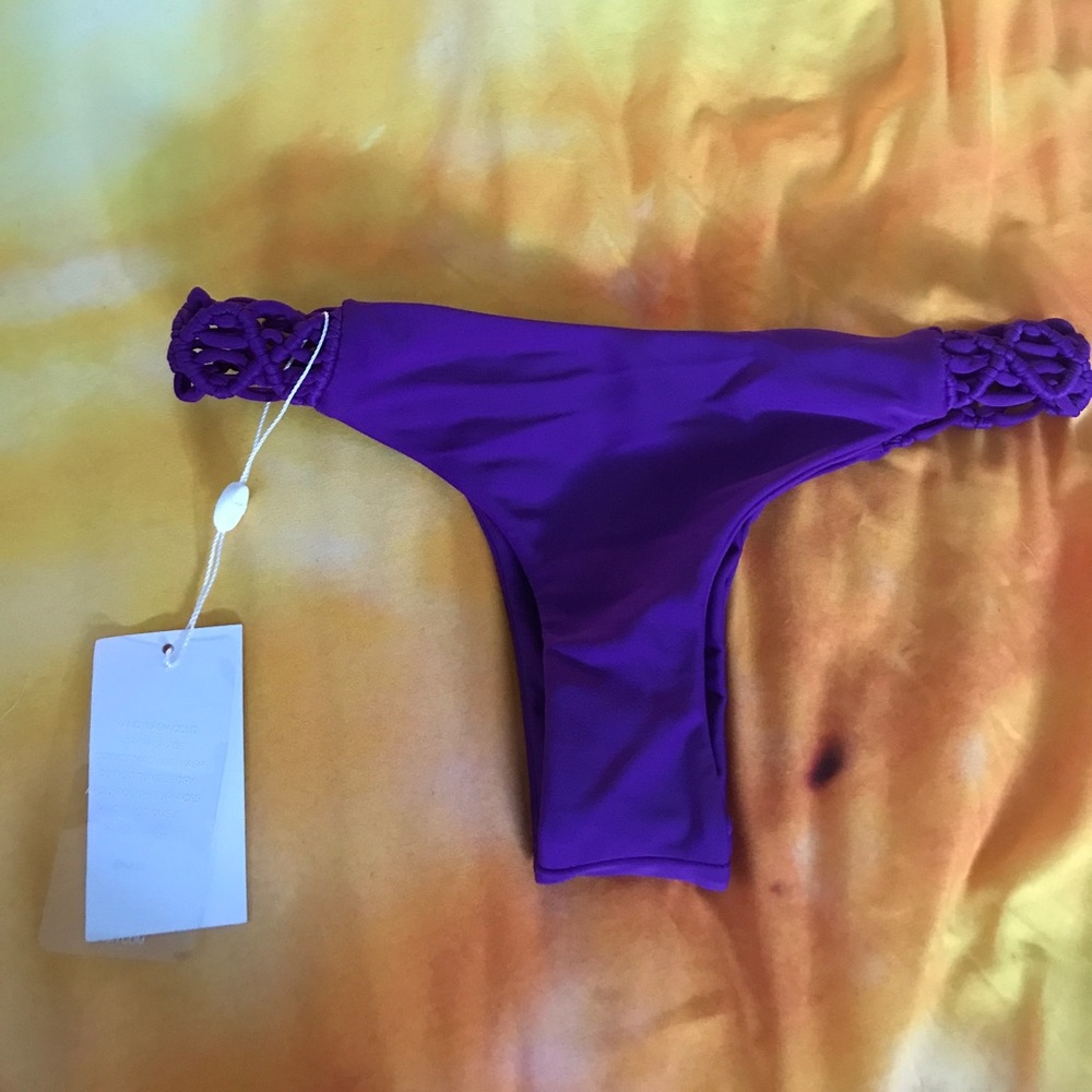 Bnwt mikoh bottoms medium purple