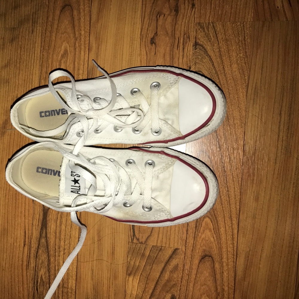 white short all star converse