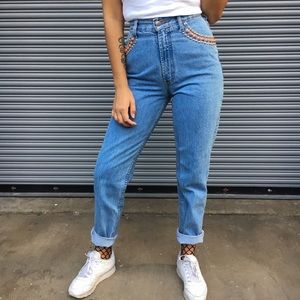 WHOOZ BLOOZ JEANS 🍑