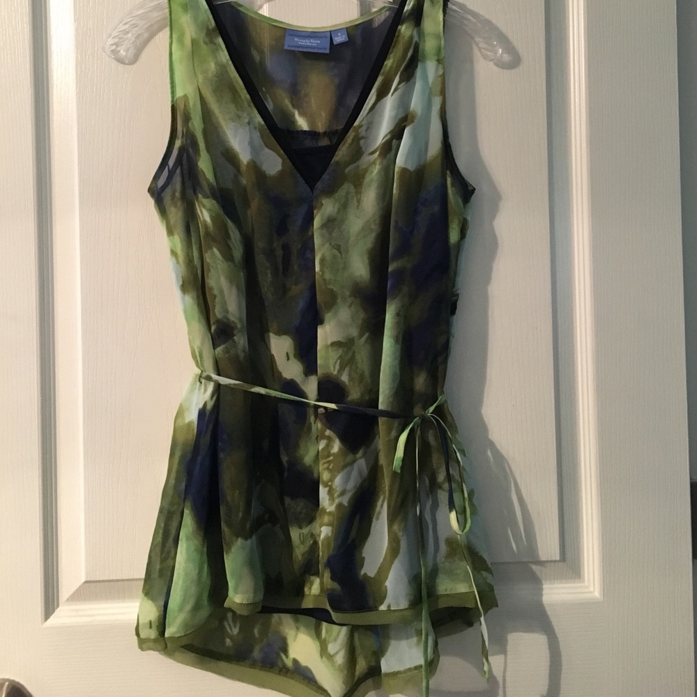 Simply Vera sleeveless top