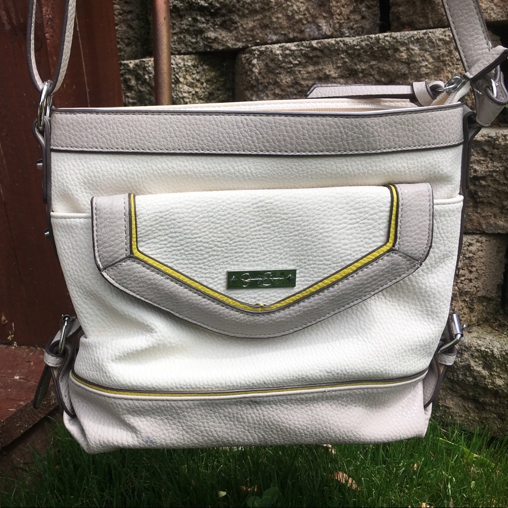 Jessica Simpson purse / shoulder bag