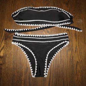 NWOT Bandeau bikini