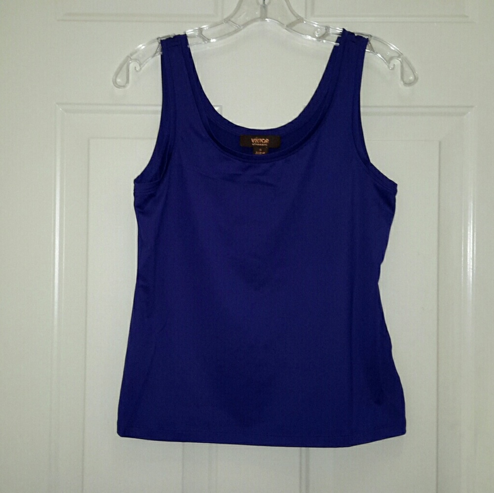 CLOSET CLEAR  OUT...Victor Navy Tank Top