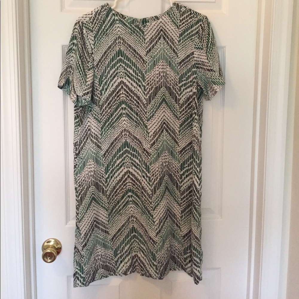 Black, Green & White shift dress from H&M